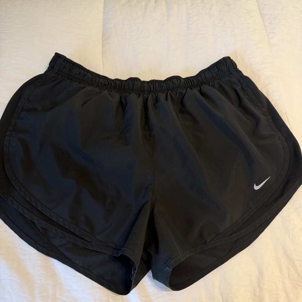 Nike Dri fit Black Women's Running Shorts athletic size XL gym lined